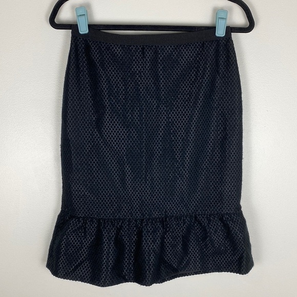 Ann Taylor Black Dotted Peplum Skirt Black 0 - Picture 1 of 7